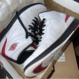 Air Jordan 1 Retro 86